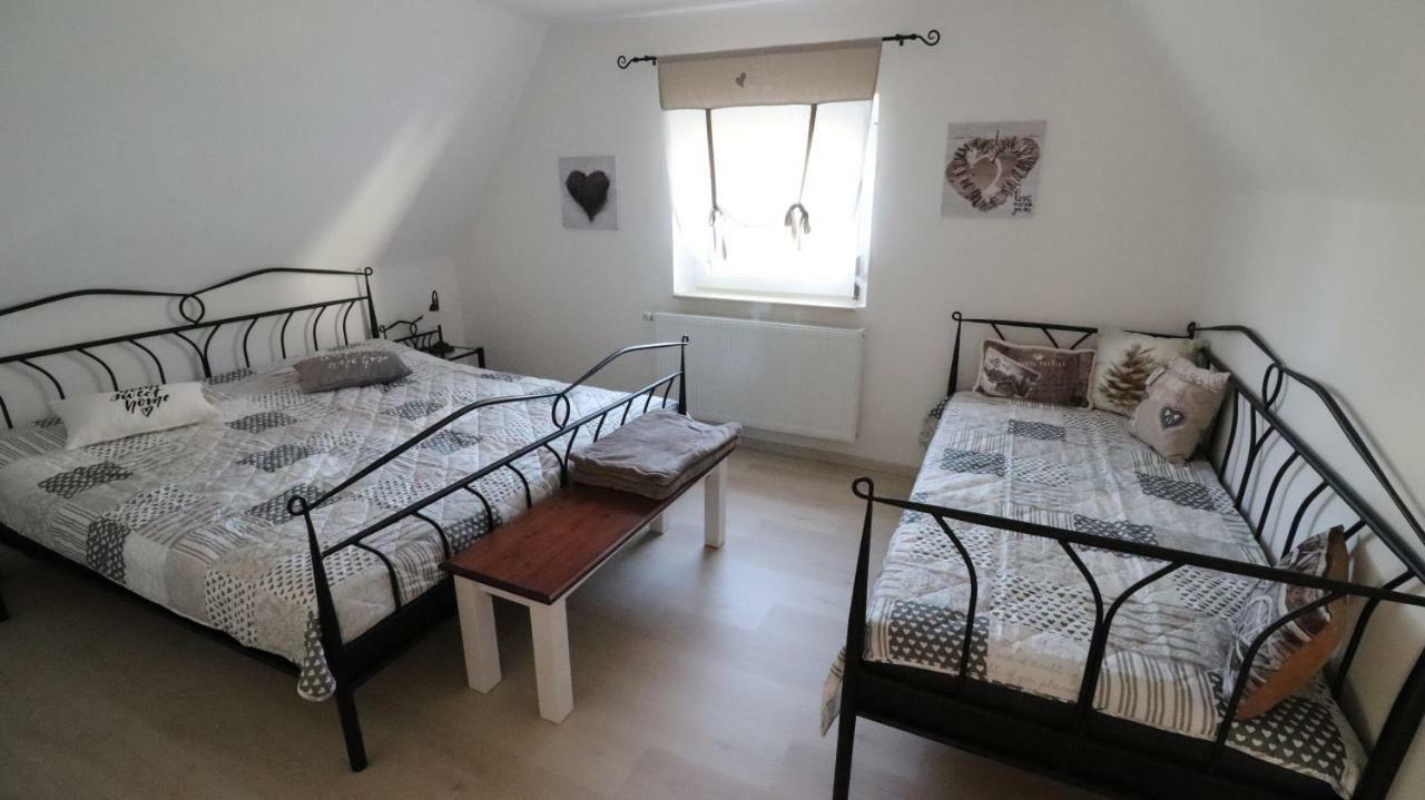 Ferienhaus Steinbach Оберасбах Екстериор снимка